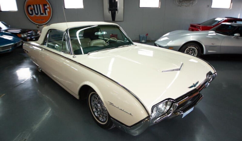 
								1962 Ford Thunderbird full									