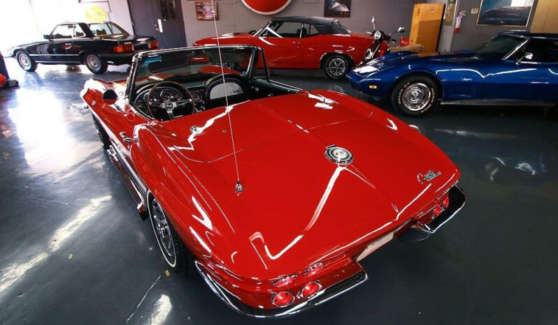 
								1965 Chevrolet Corvette full									