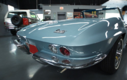 
										1966 Chevrolet Corvette full									