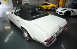 
										1967 Mercedes-Benz 250SL full									