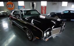 
										1972 Oldsmobile Cutlass full									