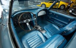 
										1966 Chevrolet Corvette full									