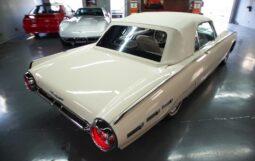 
										1962 Ford Thunderbird full									